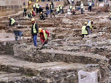 Μια ανασκαφή της ΔΕΗ στη Φλώρινα εμφάνισε πολιτισμό 8.000 ετών που είχε μέχρι και αρχαία μίξερ!
